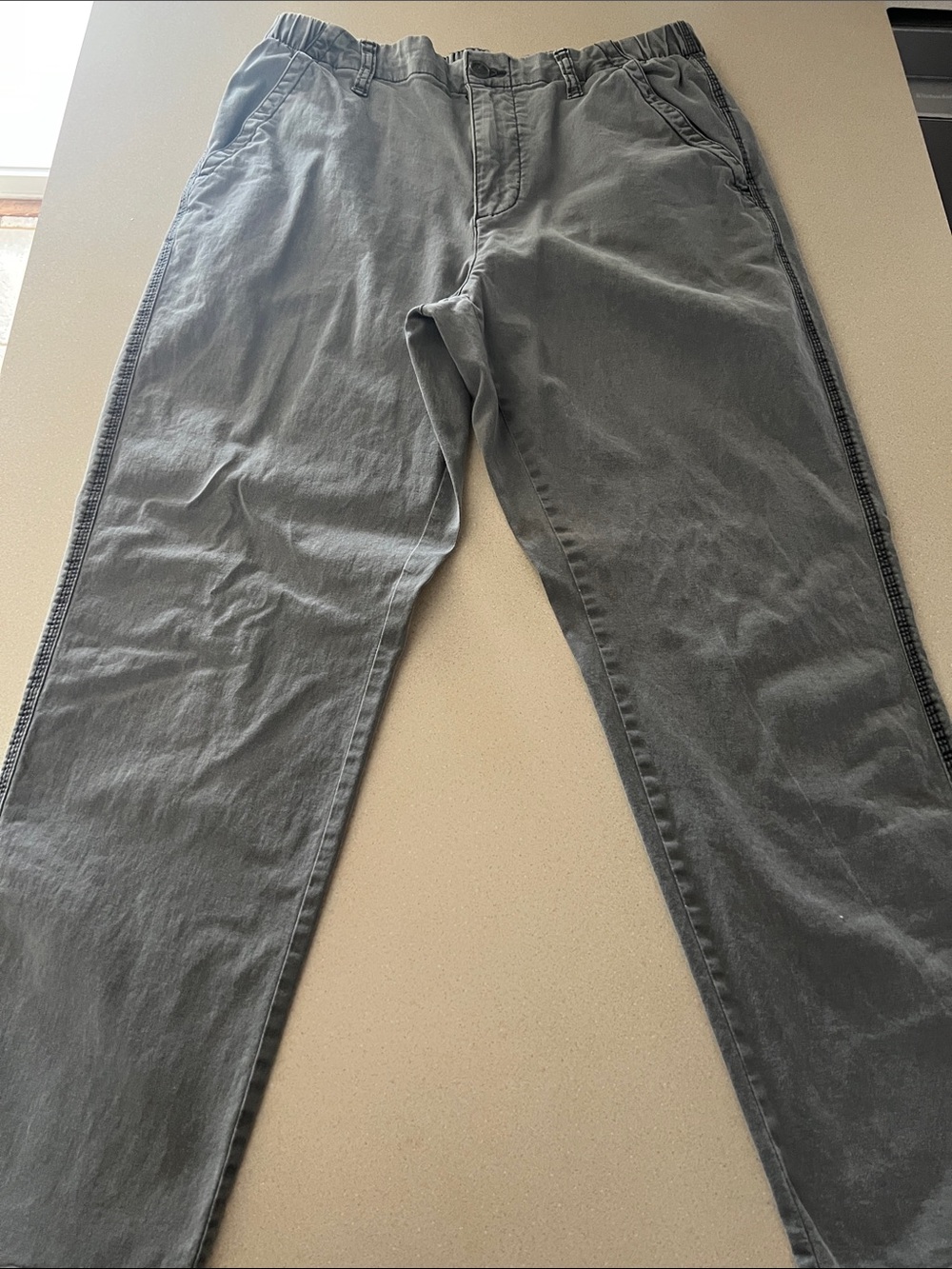 Women’s Gray Casual Jeans - Classic Everyday Tapered Fit